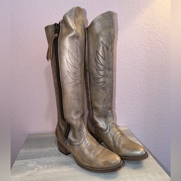 Freebird Pewter Heeled Western Boots ✨ - Picture 14 of 16